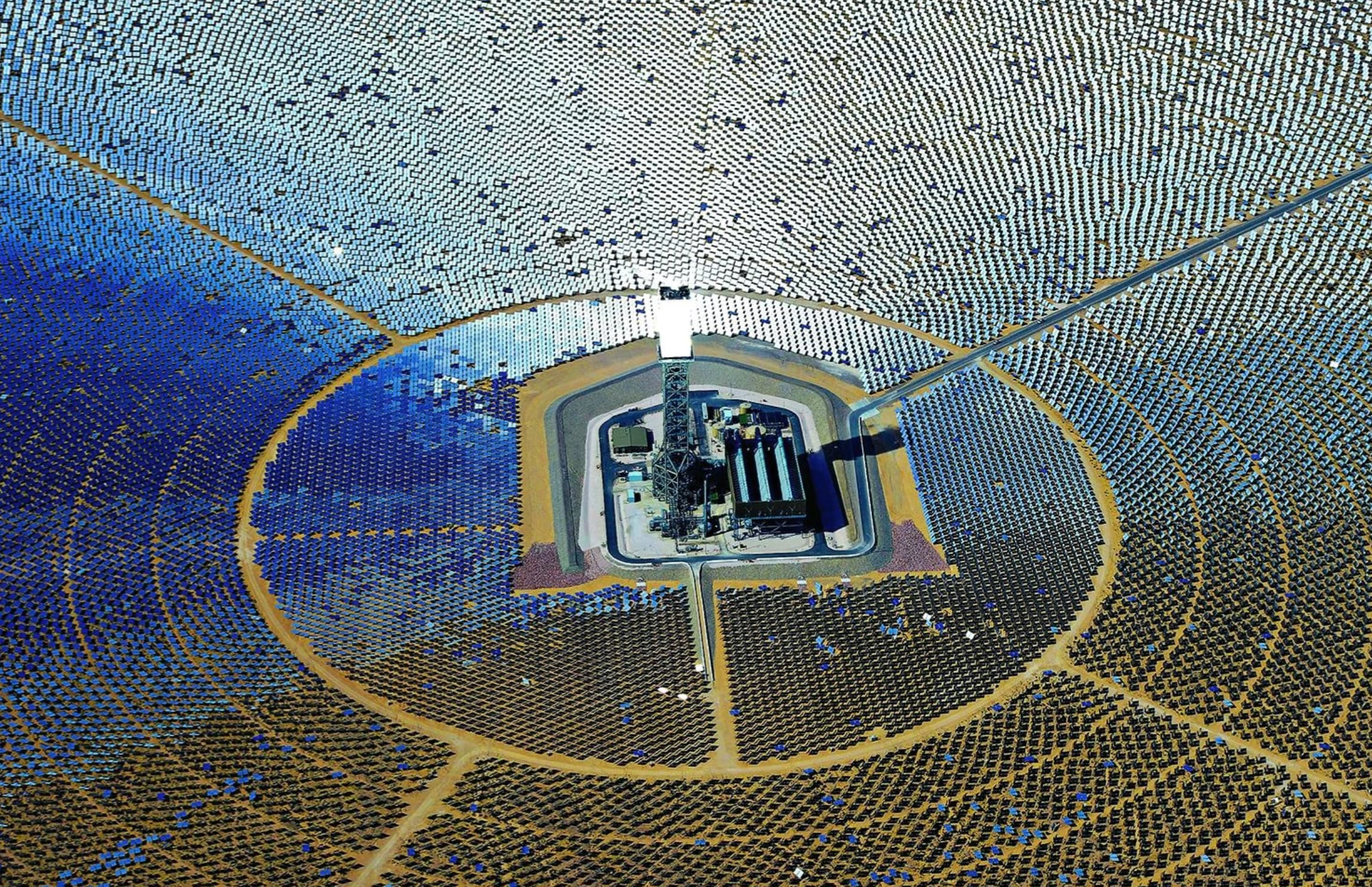 “Solar Farm in the Mojave Dessert.”